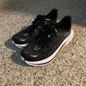 Men’s HOKA Kawana’s Size 10